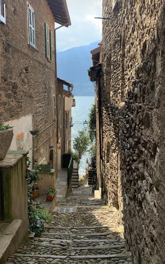 Al Castello Apartment Dervio Exterior photo