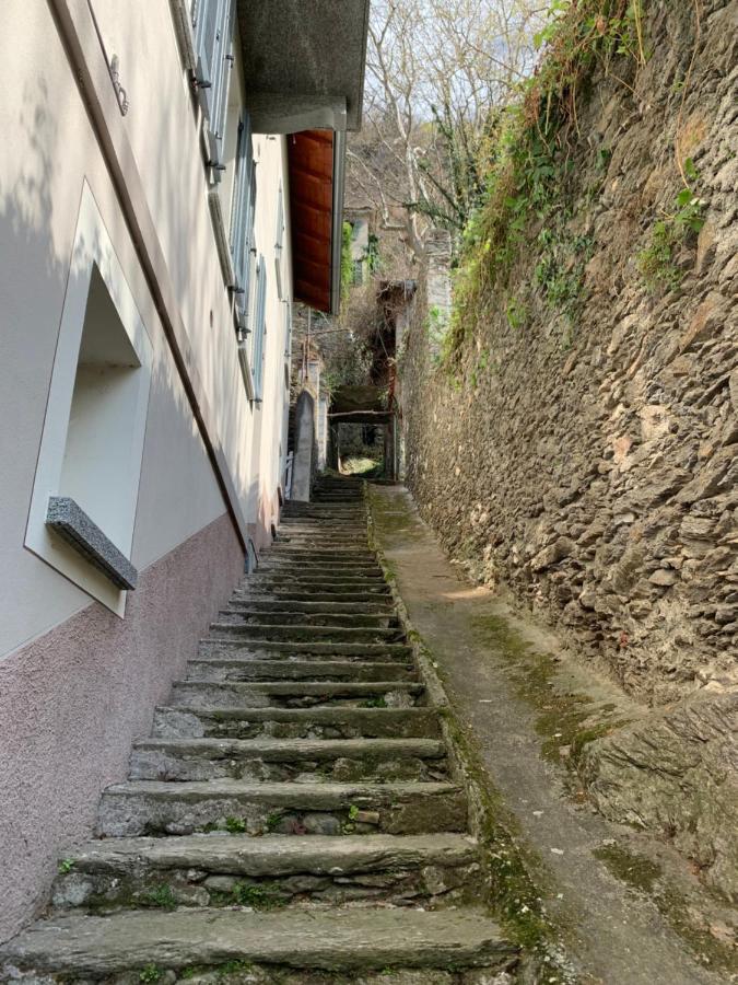Al Castello Apartment Dervio Exterior photo